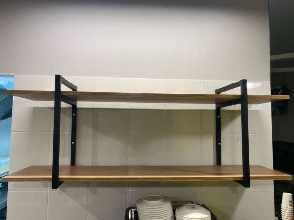 Полка подвесная