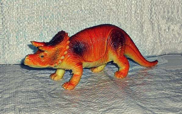 Динозавр «Трицератопс» в Смоленске
