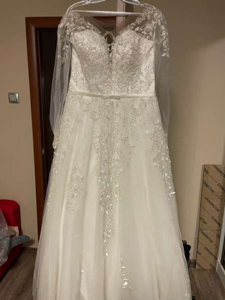 Свадебное платье 54-56р