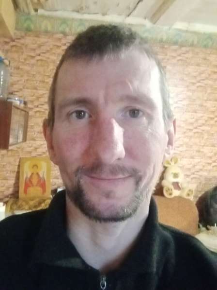 Evgenij, 40 лет, хочет пообщаться