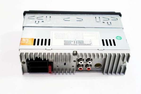 Автомагнитола Pioneer 3886 ISO - 2хUSB, Bluetooth, FM в 