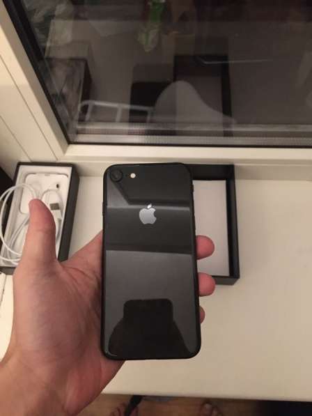 IPhone 8 64GB в Москве фото 3