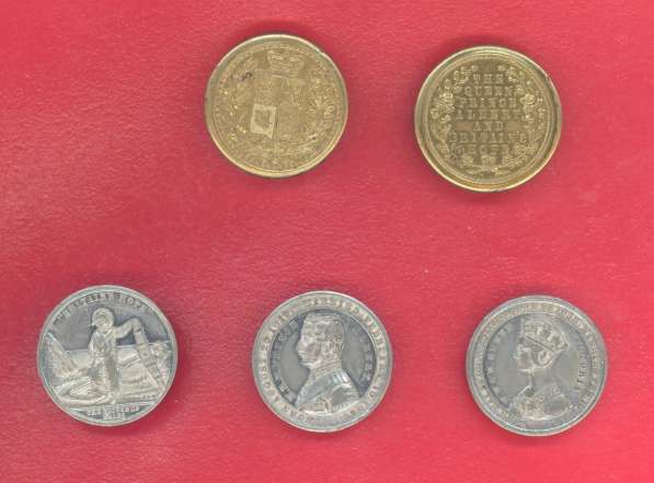Великобритания набор из 3 жетонов Королевская семья Виктории в Орле фото 14