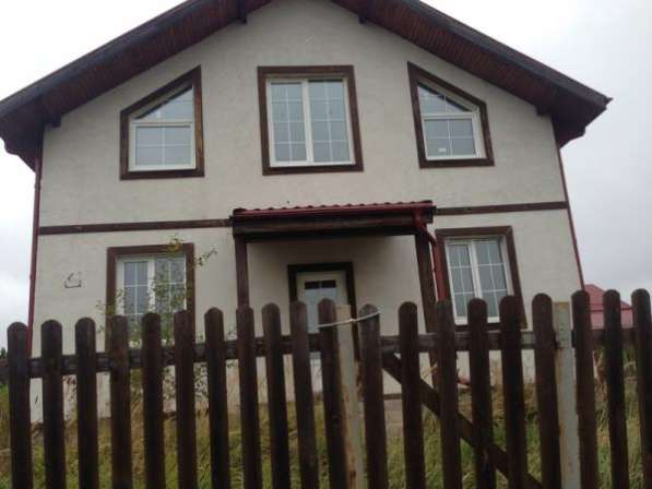 Продается дом на берегу водохранилища, в дачном поселке "Маяк", вблизи д.Лубенки, Можайского района, 102 км от МКАД по Минскому шоссе.