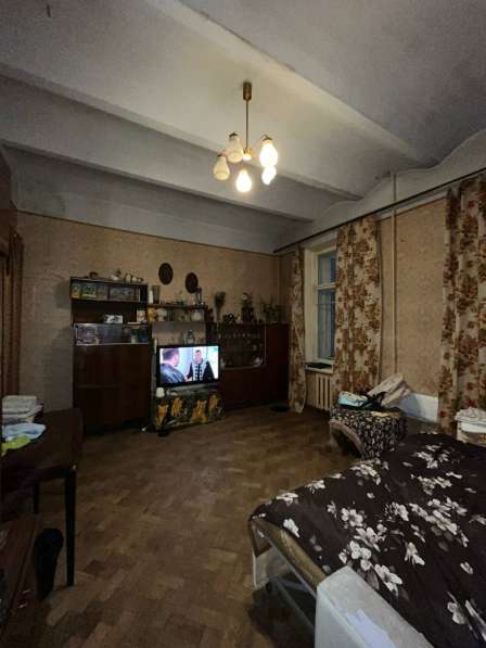 Продается 3-комнатная квартира ул. Чайковского д. 2/7Б