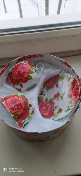 Продам чайный набор роза 4 предмета
