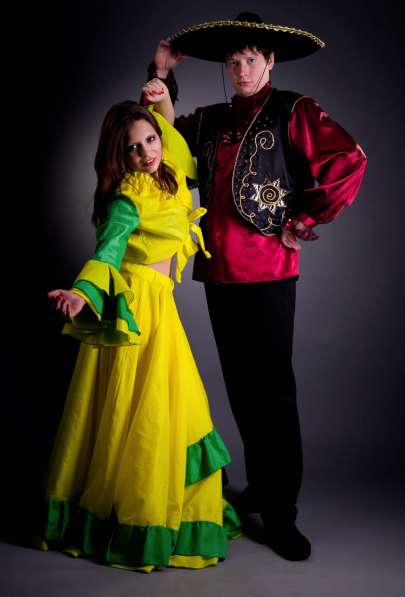 Восточные цыганские костюмы маскарадные наряды прокат в фото 5