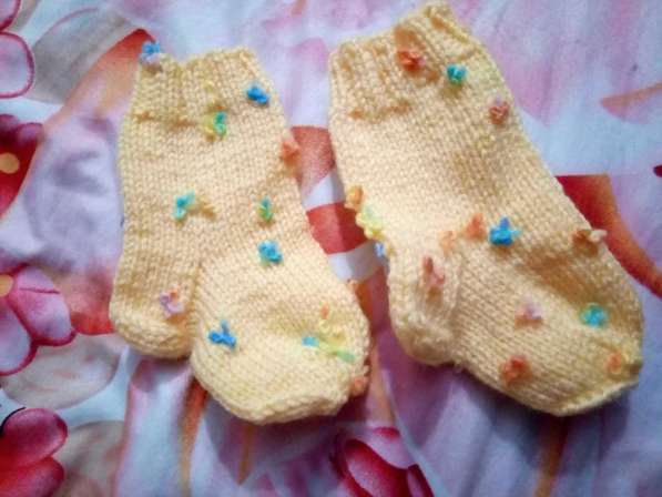 Вязаные детские носки