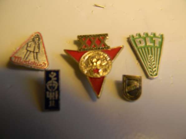 Значок.ГДР-9.Modekind,SOLIDARIDAT,DLT,рыцарь-робот,1BVM,UT,6 в фото 6