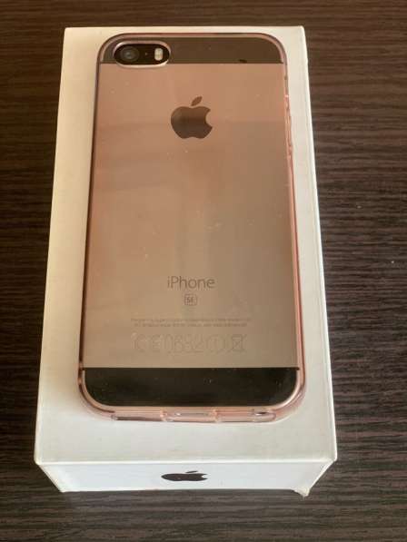 IPhone se 32gb в Омске фото 10