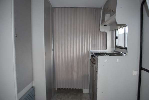 Прицеп кемпинговый дом дача BEYERLAND SPRINTER 460-CT в Брянске фото 9