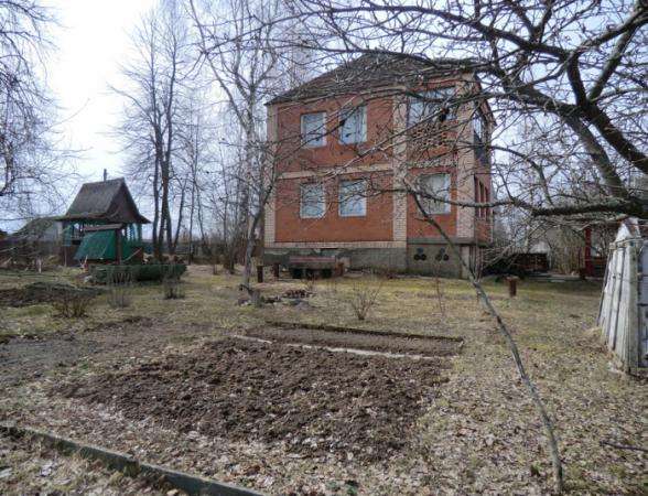 Продается жилой 2-х этажный дом в д.Тесово,Можайский р-он, 98 км от МКАД по Минскому шоссе.