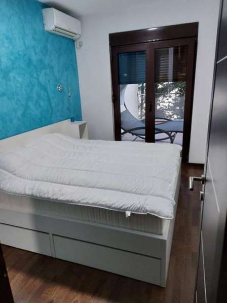 Продается 2х-комнатная квартира в Будве, Черногория в фото 4