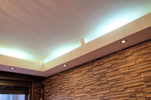 Услуги квалифицированного электрика в фото 24