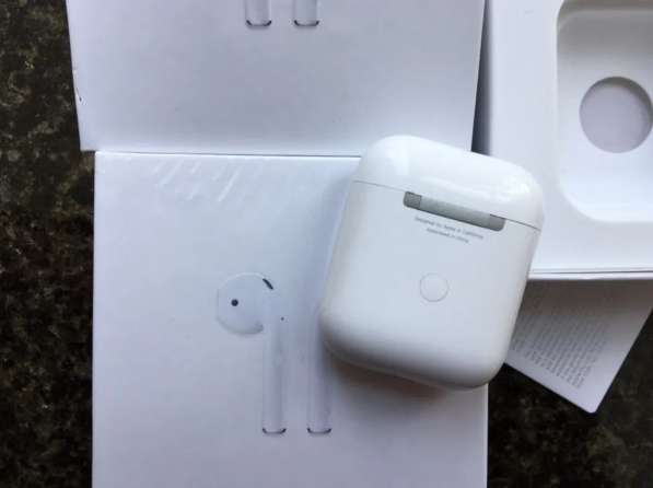 Apple AirPods 2 беспроводные наушники в Москве фото 6