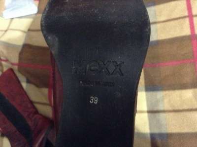 Сапоги кожаные на квадратном каблуке Mexx 39 размер в Москве