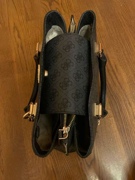 Сумка GUESS оригинал в Москве фото 3
