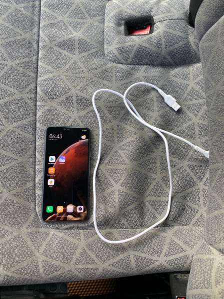 Xiaomi mi 8 lite 4/64 в Северске фото 3