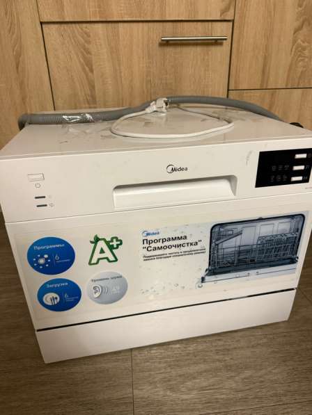 Посудомоечная машина Midea