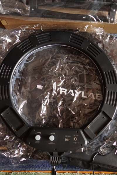 Светодиодный осветитель RayLab RL-0518 Kit (кольцевой) в Екатеринбурге фото 5