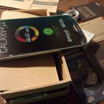 Продаю cмартфон Samsung Galaxy S4 GT-I9505, в Москве