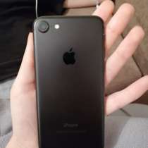Продам iPhone 7 32g чёрный матовый, в Барнауле