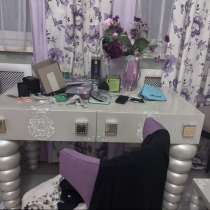 Продам туалетный стол или стол для учебы, в Санкт-Петербурге