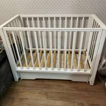 Кровать и комод в отличном состоянии, в Железноводске