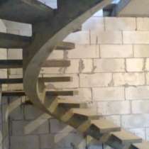 Лестницы монолитные и деревянные, в Москве