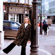 Пальто и блузки под реализацию оптом, в Москве