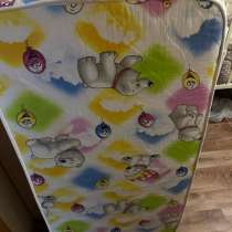 Продам матрас в детскую кроватку, в Москве
