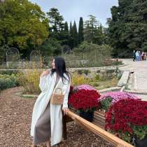 Кардиган, весна осень в хорошем состоянии не одеваю, в Москве