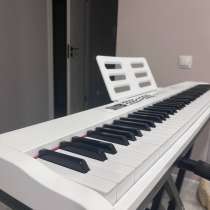 Синтезатор, в Тюмени