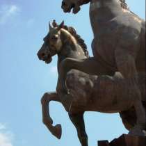 Magnificent horse sculpture, в Москве