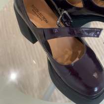 Продам туфли на высокой платформе, в Москве