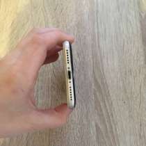 Продаю телефон, в Москве