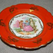 Блюдечко фарфоровое с галантной сценой (X434), в Москве