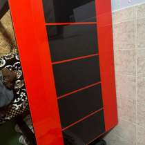 Стол, в Москве