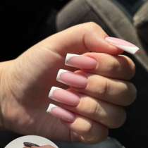 Маникюр, в Владивостоке