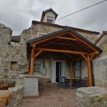 Каменный дом с видом на море в Черногории, Герцег-Нови, в г.Тиват