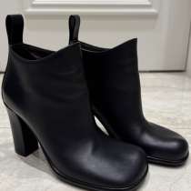 Bottega Veneta кожаные ботильоны, в Москве