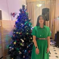 Костюм зеленого цвета Dior, в Орске