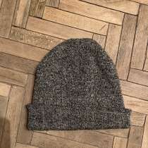 Шапка Bershka, в Москве
