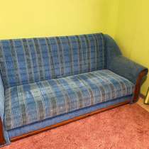 Диван и два кресла, в Москве