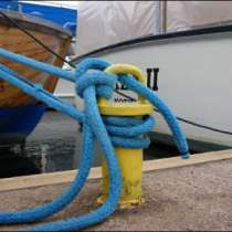 Швартовочные столбы, в Геленджике