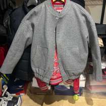 Серый бомбер, в Ярославле