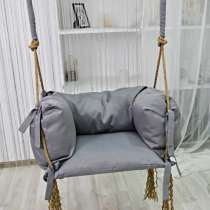 Качели, в Москве