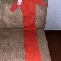 Продаю совершенно новое платье, в Томске