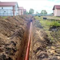 Прокладка водопровода и канализации, в Омске