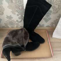 Зимние женские сапоги, в Омске